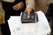 وكالة الصحافة اليمنية اخبار اليمن الان القبض مسؤول جوازات السفر السوداء اخبار اليمن الان الحدث اليوم عاجل وكالة الصحافة اليمنية