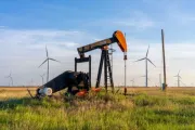 مارب اليوم اخبار اليمن الان أسعار النفط انخفاض المخزونات الأمريكية اخبار اليمن الان الحدث اليوم عاجل مارب اليوم