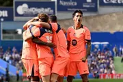 عدن تايم اخبار اليمن الان برشلونة يقبل مدريد ويقترب الليجا اخبار اليمن الان الحدث اليوم عاجل عدن تايم
