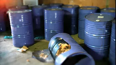 اخبار اليمن الان كيمائية عسكرية لمليشيا الحوثي المندب  اخبار اليمن الان الحدث اليوم عاجل