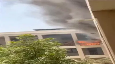 اخبار اليمن الان اندلاع حريق كلية الحاسوب بعدن اخبار اليمن الان الحدث اليوم عاجل
