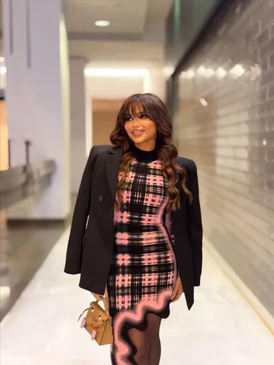 اخبار اليمن الان الفاشينيستا الأناقة إطلالتها الضيقة الجذابة اخبار اليمن الان الحدث اليوم عاجل