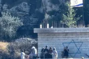 صحيفة الثورة صنعاء اخبار اليمن الان مستوطنون يقتحمون منزلا وآخرون يهاجمون اخبار اليمن الان الحدث اليوم عاجل صحيفة الثورة صنعاء