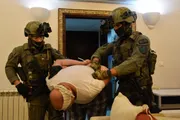 صحيفة الثورة صنعاء اخبار اليمن الان العدو الإسرائيلي يعتقل فلسطينيا بينهم اخبار اليمن الان الحدث اليوم عاجل صحيفة الثورة صنعاء
