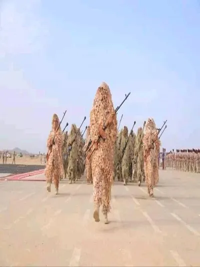 اخبار اليمن الان عسكري ومهيب احتفالا بثورة فيديو اخبار اليمن الان الحدث اليوم عاجل