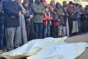 صحيفة الثورة صنعاء اخبار اليمن الان ارتفاع شهداء الإبادة الإسرائيلية غزة اخبار اليمن الان الحدث اليوم عاجل صحيفة الثورة صنعاء