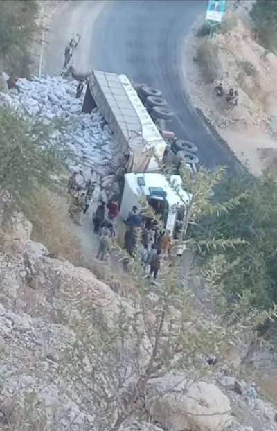 اخبار اليمن الان امرأة بحادث انقلاب الرضمة بمحافظة اخبار اليمن الان الحدث اليوم عاجل