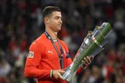 عدن تايم اخبار اليمن الان الوداد كواليس تفاوضه كريستيانو رونالدو اخبار اليمن الان الحدث اليوم عاجل عدن تايم