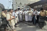صحيفة الثورة صنعاء اخبار اليمن الان والعطاس يؤديان العزاء التسويق بالحديدة اخبار اليمن الان الحدث اليوم عاجل صحيفة الثورة صنعاء