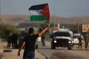 صحيفة الثورة صنعاء اخبار اليمن الان لاستراتيجية مغايرة الإبادة والتطهير الصهيوني اخبار اليمن الان الحدث اليوم عاجل صحيفة الثورة صنعاء