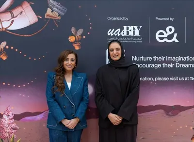 اخبار اليمن الان الشيخة القاسمي فاخرة أزياء الدنيم اخبار اليمن الان الحدث اليوم عاجل