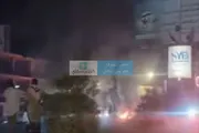 كريتر إسكاي اخبار اليمن الان احتجاجات غاضبة وإشعال إطارات الشيخ اخبار اليمن الان الحدث اليوم عاجل كريتر إسكاي