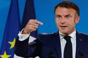 عدن تايم اخبار اليمن الان سياسي فرنسي ماكرون الجنون لأوكرانيا اخبار اليمن الان الحدث اليوم عاجل عدن تايم