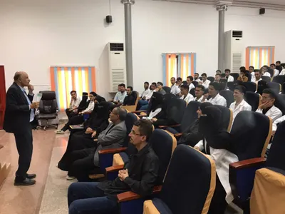 اخبار اليمن الان برنامجا مؤسسيا للإرشاد الأكاديمي والدعم اخبار اليمن الان الحدث اليوم عاجل