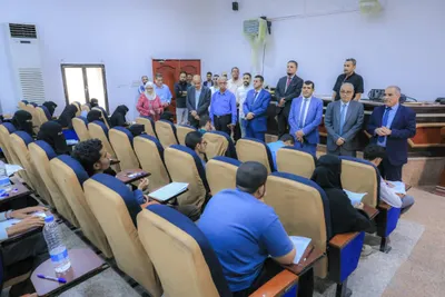 اخبار اليمن الان الوزير العبادي امتحانات التحضيرية والعلوم اخبار اليمن الان الحدث اليوم عاجل