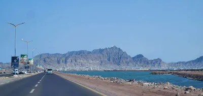 اخبار اليمن الان الجماعي تفاصيل تفتيش هاتفه وابتزازه اخبار اليمن الان الحدث اليوم عاجل