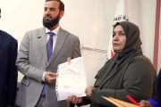 الرباش أول محافظ يمتثل لقانون الذمة المالية ويسلم...