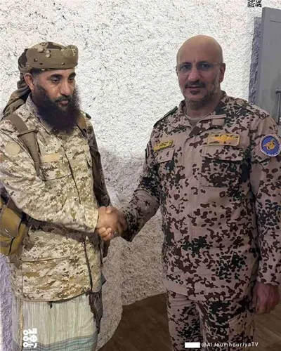 اخبار اليمن الان وحمدي يظهران البرح بالتزامن المواجهات اخبار اليمن الان الحدث اليوم عاجل