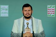 قائد الثورة يدعو إلى مقاطعة القنوات الإعلامية التي...