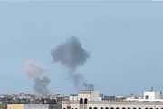 عدن تايم اخبار اليمن الان الحوثيون يقصفون وميناء بالصواريخ الباليستية اخبار اليمن الان الحدث اليوم عاجل عدن تايم