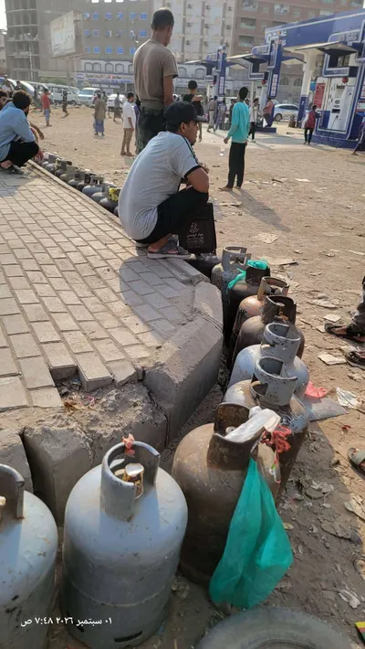 اخبار اليمن الان الغاز مواطنون يواجهون معاناة أسطوانة اخبار اليمن الان الحدث اليوم عاجل