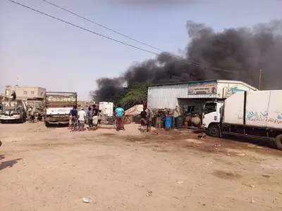 اخبار اليمن الان حريق يلتهم محل تجاري بالمخا اخبار اليمن الان الحدث اليوم عاجل