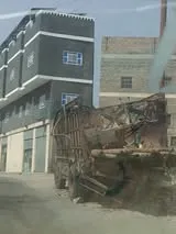 اخبار اليمن الان شاحنة مهجورة متوقفة تنتظر مالكها اخبار اليمن الان الحدث اليوم عاجل