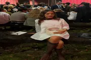 صحيفة المرصد اخبار اليمن الان الطابع الكلاسيكي والموضة الحديثة فستان اخبار اليمن الان الحدث اليوم عاجل صحيفة المرصد