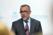 صحيفة الثورة صنعاء اخبار اليمن الان العالمية استقبال وتزويدهم بالرعاية العاجلة اخبار اليمن الان الحدث اليوم عاجل صحيفة الثورة صنعاء