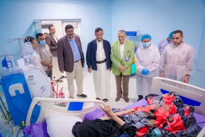 اخبار اليمن الان المحافظ الوزير بهيئة مستشفى ويطلع اخبار اليمن الان الحدث اليوم عاجل